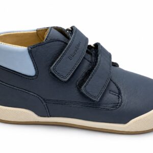 Deportiva barefoot bebé niño niña alta beige azul piel doble velcro Blanditos puntera ancha reforzada suela ultraflexible goma marrón claro zero drop antideslizante Crio's Hecho en España primeros pasos