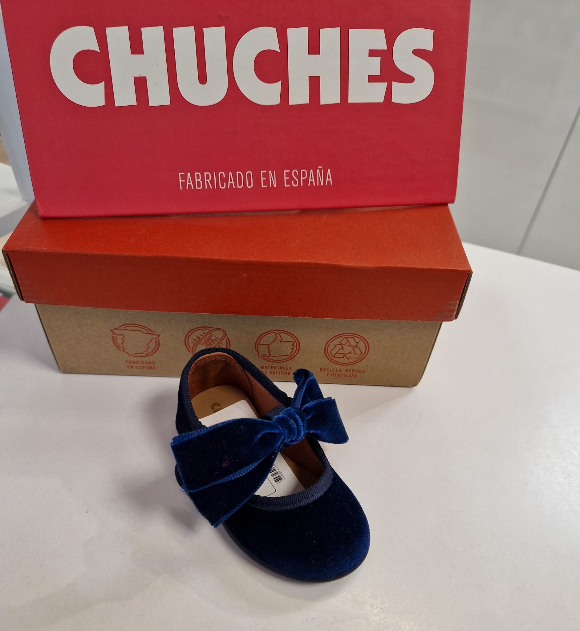 Mercedita terciopelo con lazo modelo 900/sin 1010 - Imagen 3