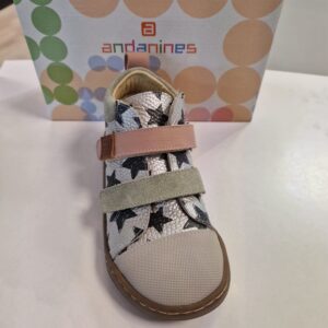 Botín metalizado estrellas  respetuoso marca Andanines