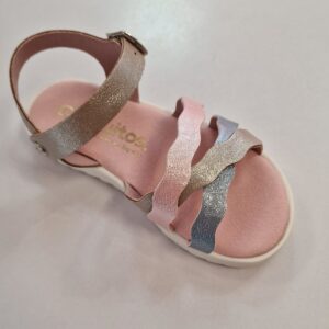 Sandalias multi color  con tiras onduladas COSH301086