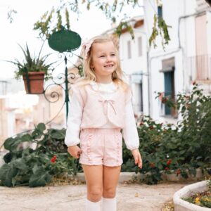 Conjunto nina Calamaro blusa blanca cuello volante plumeti short rosa volantes algodon invierno