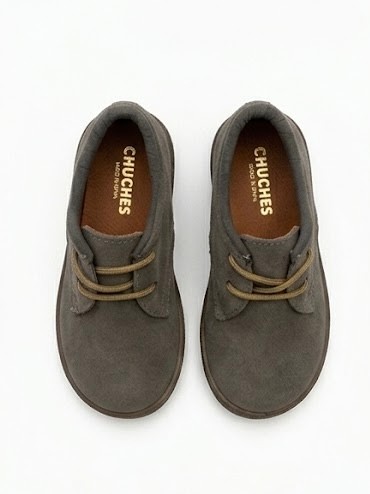 Zapatos niño Chuches gris cordones suela flexible estrellas comodos