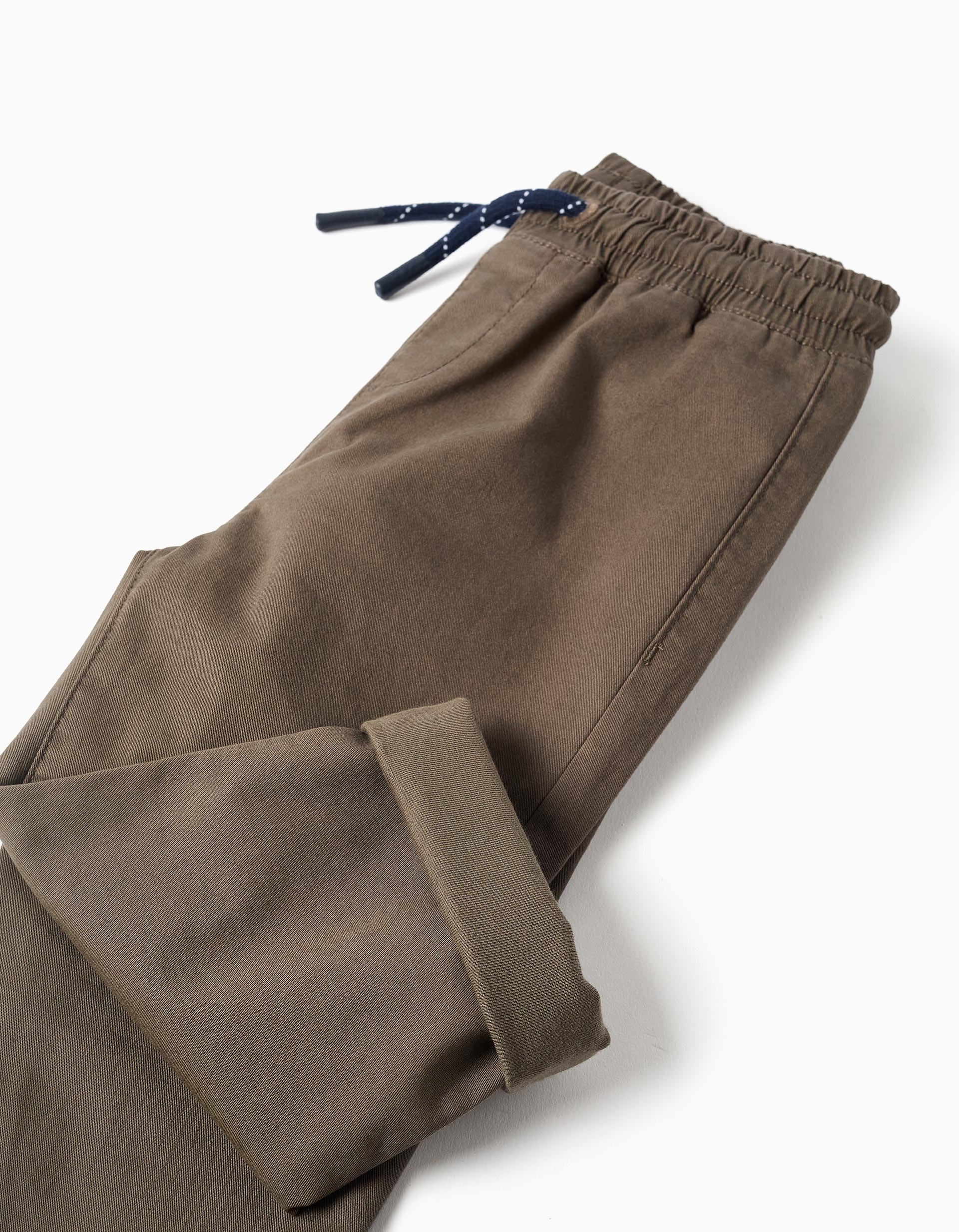 Pantalón bebe niño sarga algodón verde militar cintura elástica cordón decorativo contraste blanco azul corte recto bajos doblados sin doblar sistema Big Me