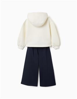 Conjunto niña sudadera capucha borreguito bordado floral pantalón ancho azul marino cintura elástica
