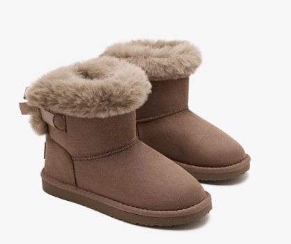 Botas Australianas Con Lazo Taupe - Imagen 3