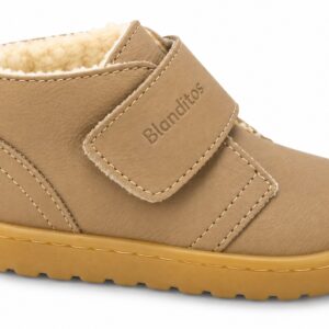 Botas barefoot para niño Blanditos Ottawa color arena con forro de borreguito