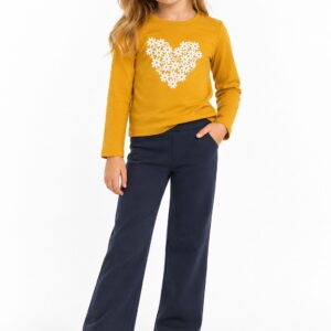 Camiseta niña manga larga color mostaza estampado corazón margaritas blancas botones presión hombro ropa niña tuc tuc